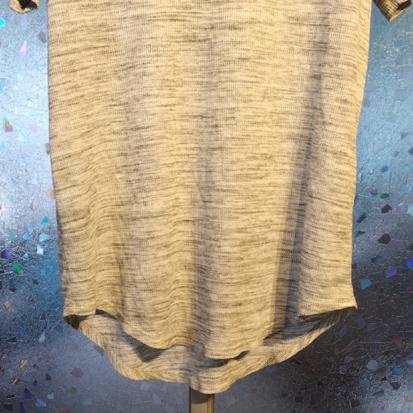 PacSun Light Gray Short Sleeve Tee - Picture 7 of 11